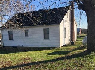 10295 Wine Hill Rd, Chester, IL 62233