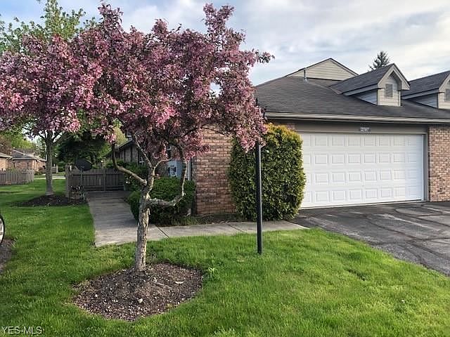1st image of 2767 Shakespeare Ln