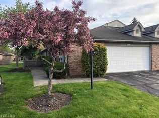 2767 Shakespeare Ln, Avon, OH 44011