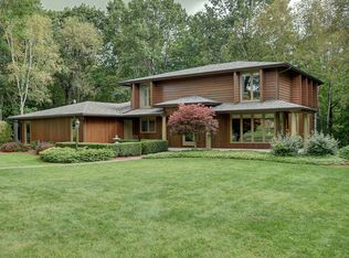 4550 Hillcrest Dr, Green Bay, WI 54313