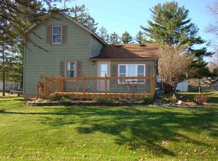 W5906 Center St, Horicon, WI 53032