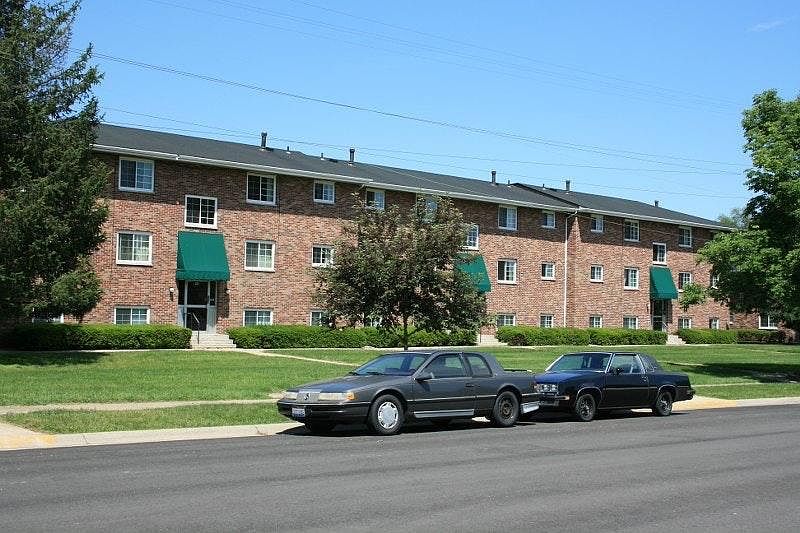 1st image of 203 Poplin Pl APT 5