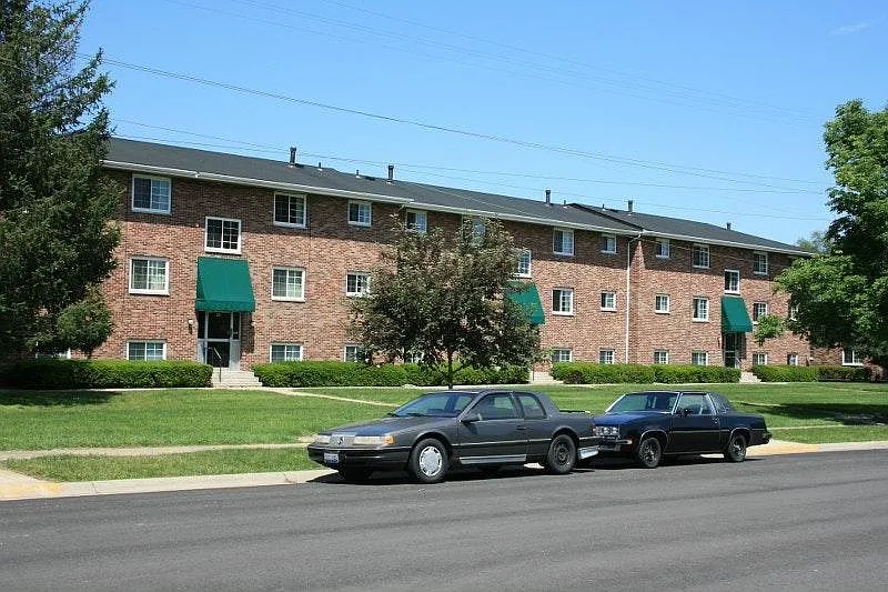 203 Poplin Pl APT 5 photo 1