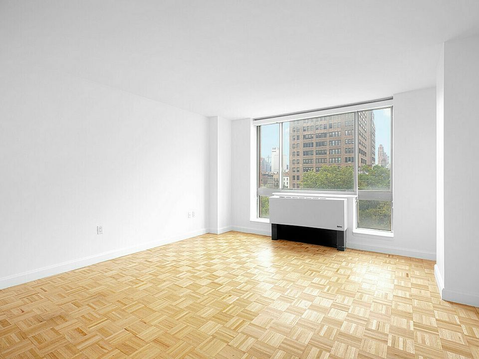 1st image of 360 W 43rd St APT N6g
