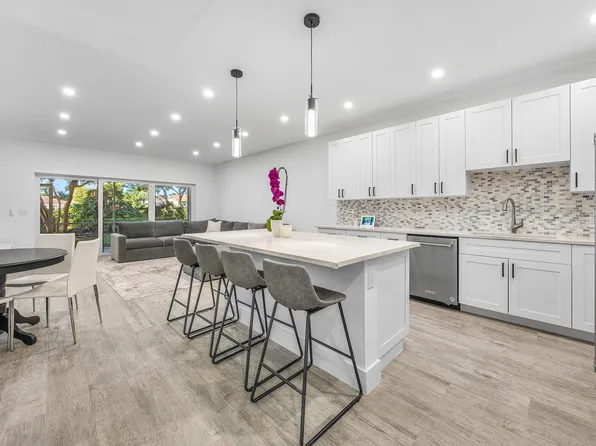 6229 Graycliff Drive #A, Boca Raton, FL 33496