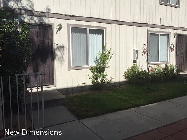 1st image of 4001 Pheasant Dr APT 2