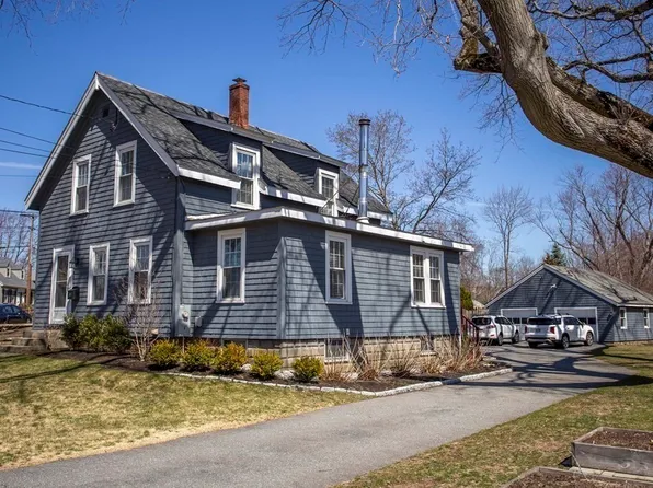 70 Elm St, Wakefield, MA 01880