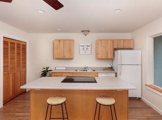 137 E Jewett Blvd #A/B, White Salmon, WA 98672