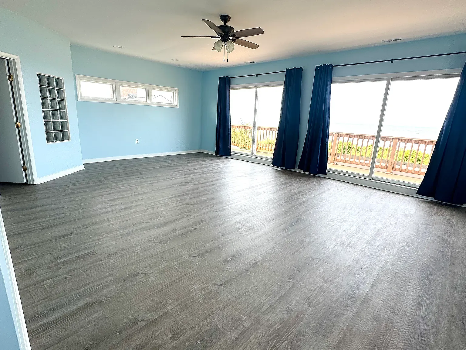 3 bed, 2000 sqft, $3,000 — Photo 4