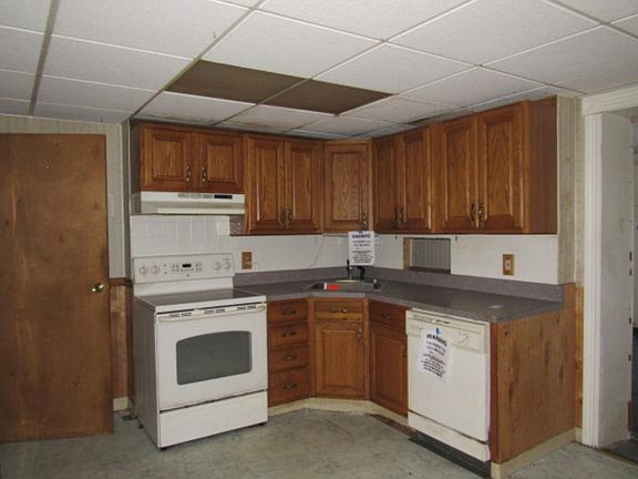 4th image of 529 Saude Ave