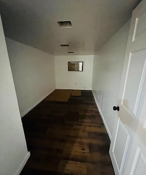 1295 E Main St #1A — Photo 5