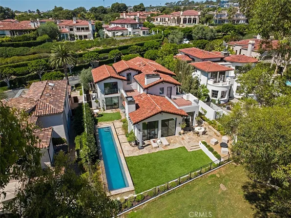 16 Pelican Point Dr, Newport Coast, CA 92657