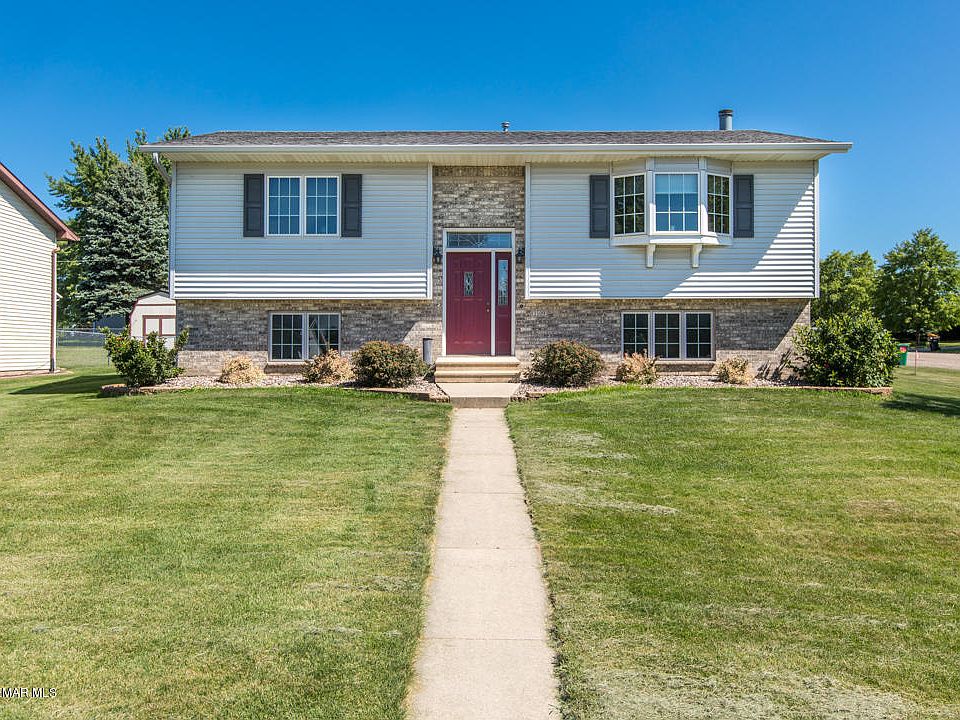 1st image of 1109 Sunrise Ct NE