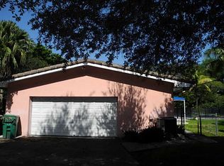 8800 SW 96th St, Miami, FL 33176