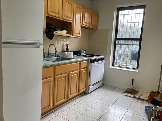 Rented by Corcoran | media 10