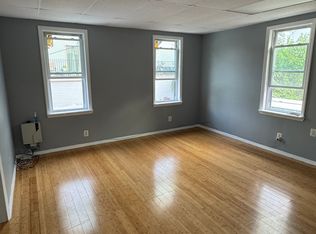 1396 Forest Ave #1, Staten Island, NY 10302