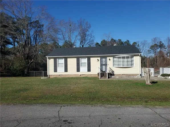 2622 Homestead Dr, Petersburg, VA 23805