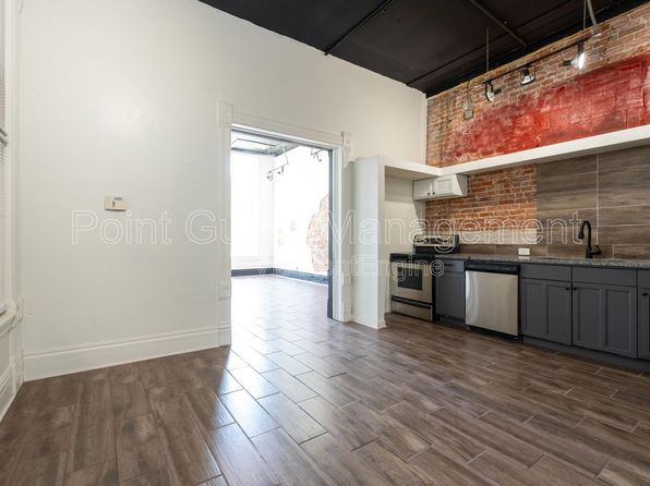 518 E Douglas Ave #1