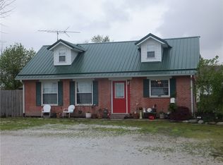305 W 4th St, Greensburg, IN 47240
