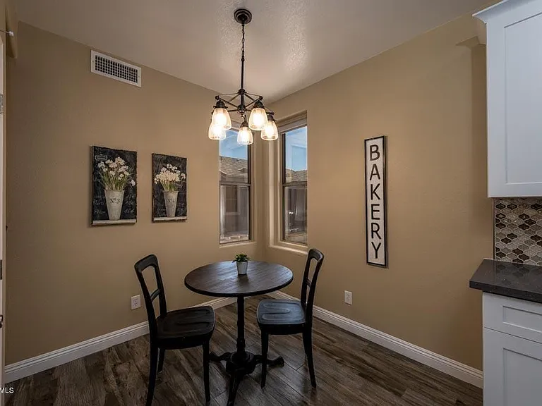 15221 N Clubgate Dr #2057 — Photo 8