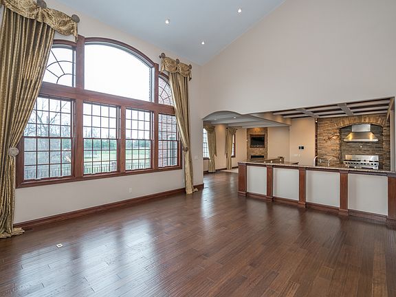 5th image of 1721 Grand Cypress Blvd