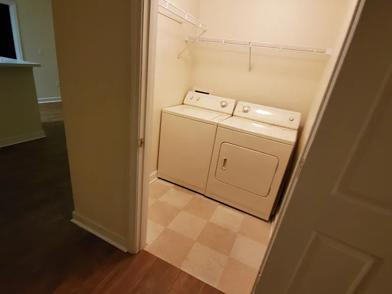 In unit full size washer and dryer
