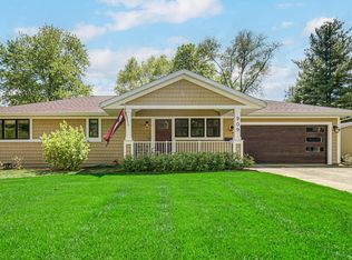 909 E Baker St, Culver, IN 46511