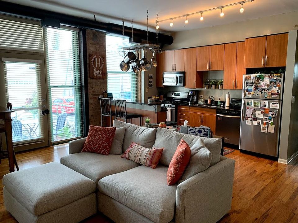 1st image of 1701 N Damen Ave APT 110