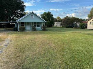 7143 Terrell St, Groves, TX 77619