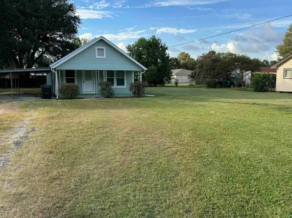 7143 Terrell St, Groves, TX 77619