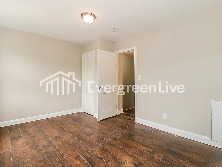 3646 Lyndale Ave — Photo 13