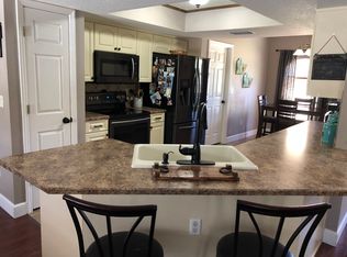 8520 N Shannon Ave, Crystal River, FL 34428