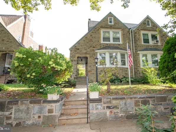 707 Knorr St, Philadelphia, PA 19111