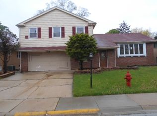 15346 Ellis Ave, South Holland, IL