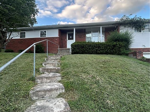 4th image of 335 Woodland Dr