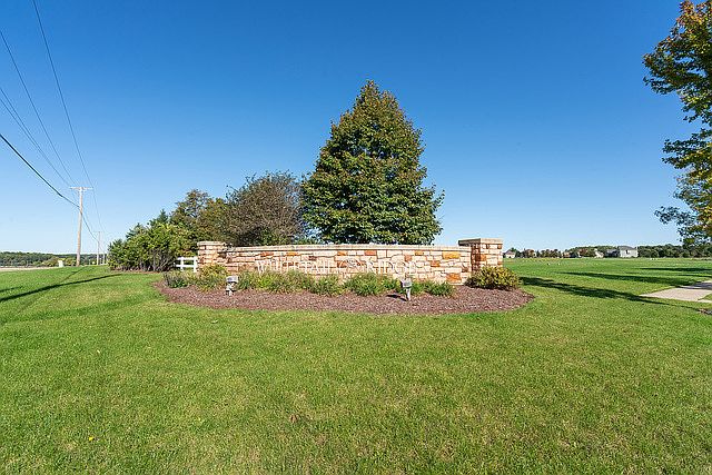 1st image of 7776 Bentgrass Cir