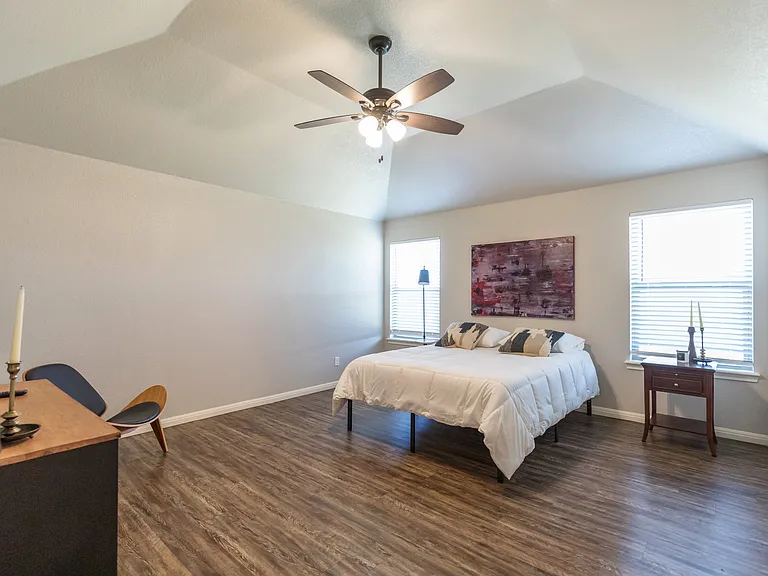 144 Carriage Hills Pkwy — Photo 11