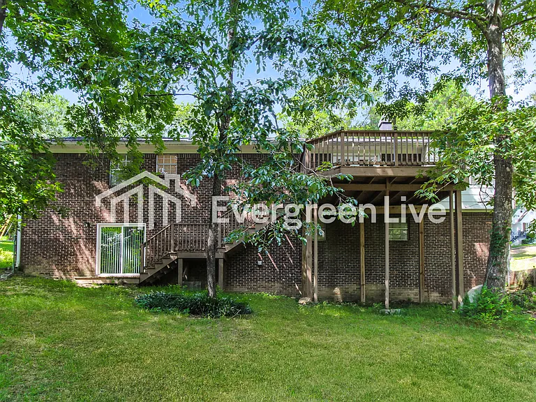 1755 Napier Dr — Photo 14