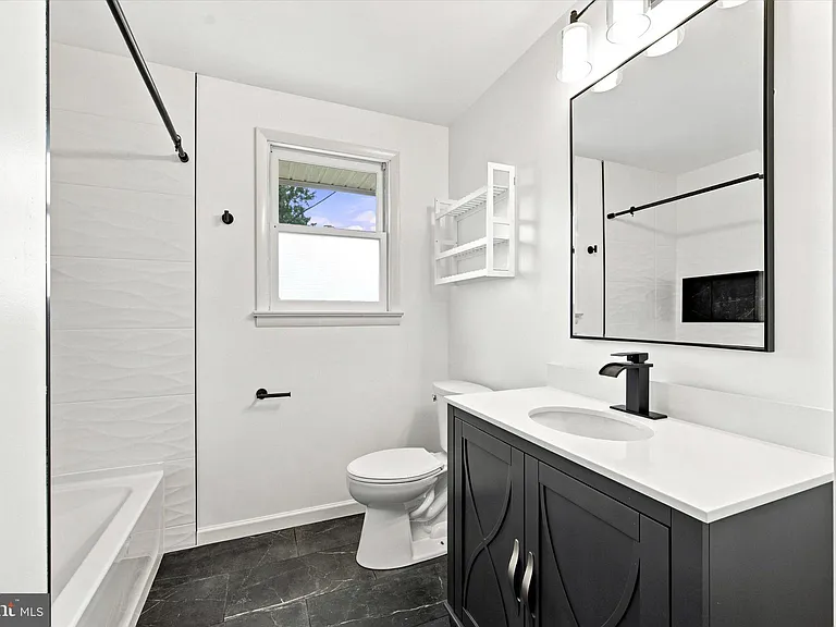 112 Stump Rd — Photo 8