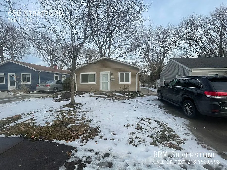 650 Stratford Rd photo 1