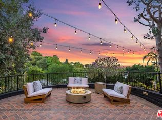 9305 Beverly Crest Dr, Beverly Hills, CA 90210