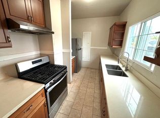 1809 Filbert St #A, Oakland, CA 94607