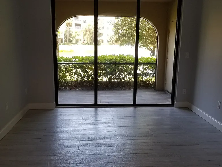 300 Uno Lago Dr #103 — Photo 41