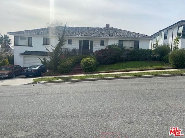1st image of 4971 Vista De Oro Ave