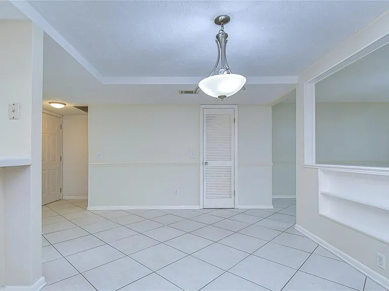 230 Cypress Pl — Photo 13