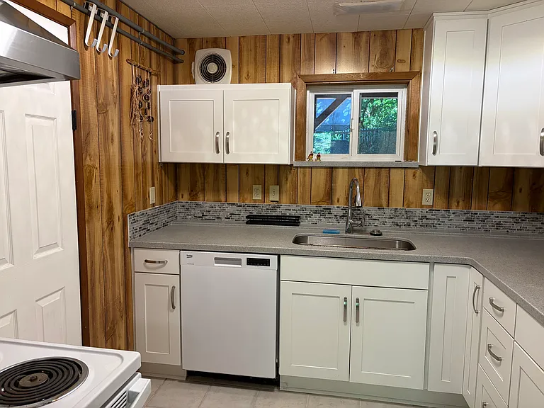Fir Ridge Rd — Photo 3