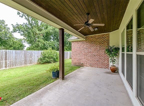 3rd image of 312 Bevly Lake Dr