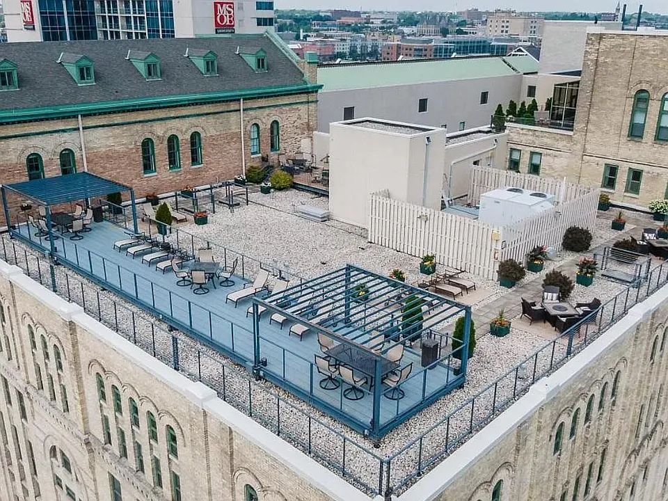 Rooftop Terrace & Courtyard