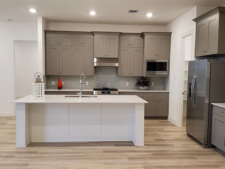 30607 Bahia Oak Bnd — Photo 9