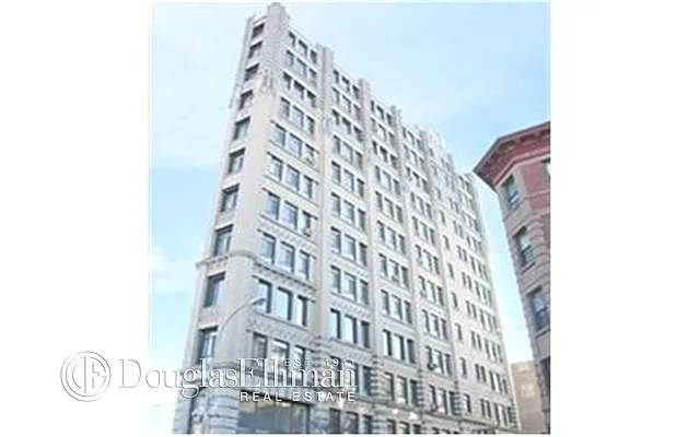 Rented by Douglas Elliman | media 25